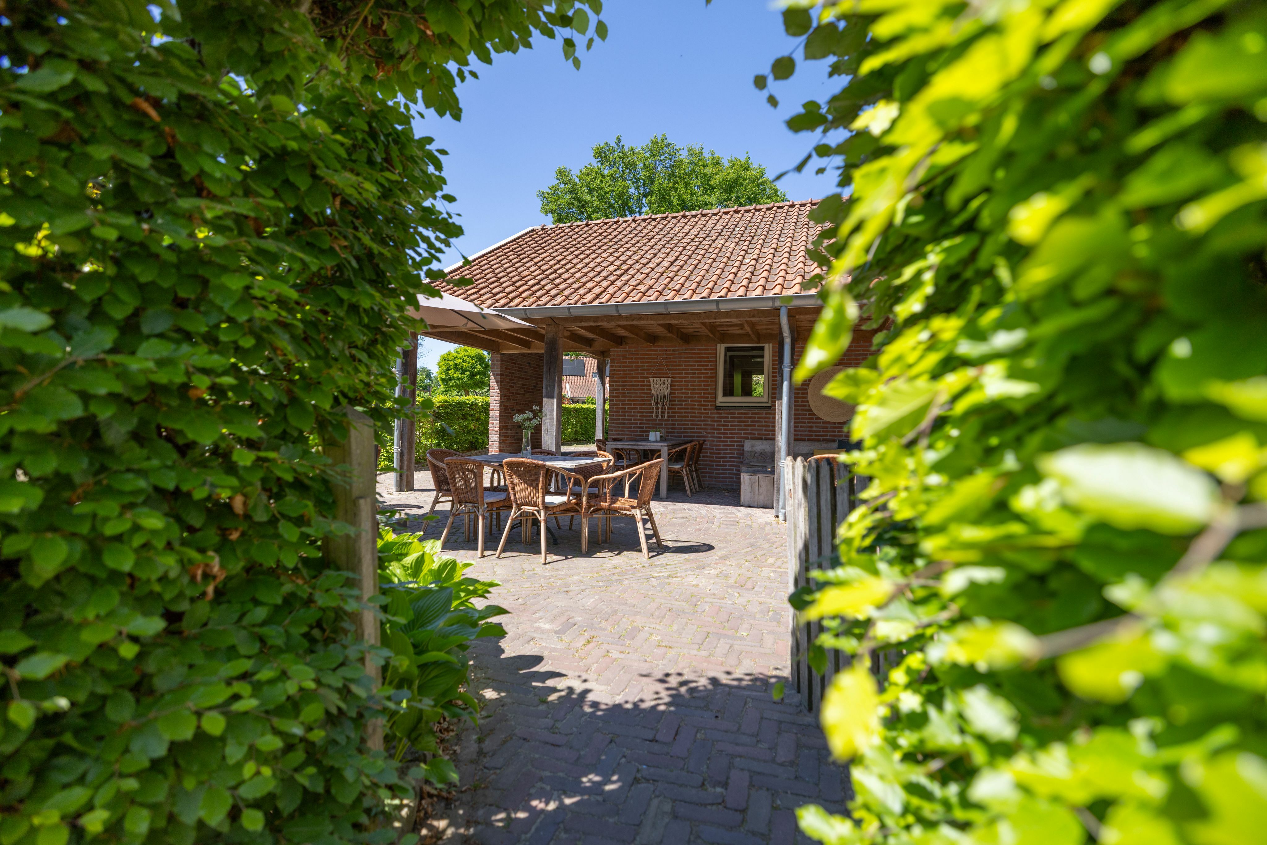groepsaccommodatie-voor-een-grote-groep-tot-32-personen